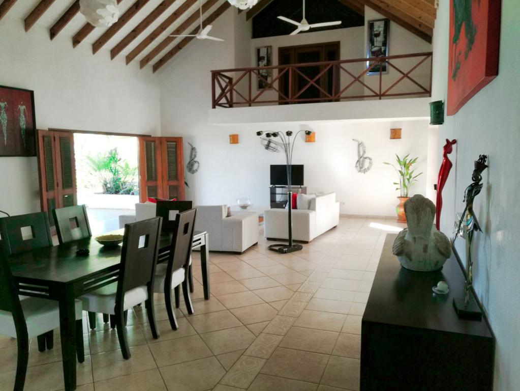 Villa Habitaciones Playa Coson 拉斯特拉纳斯 外观 照片